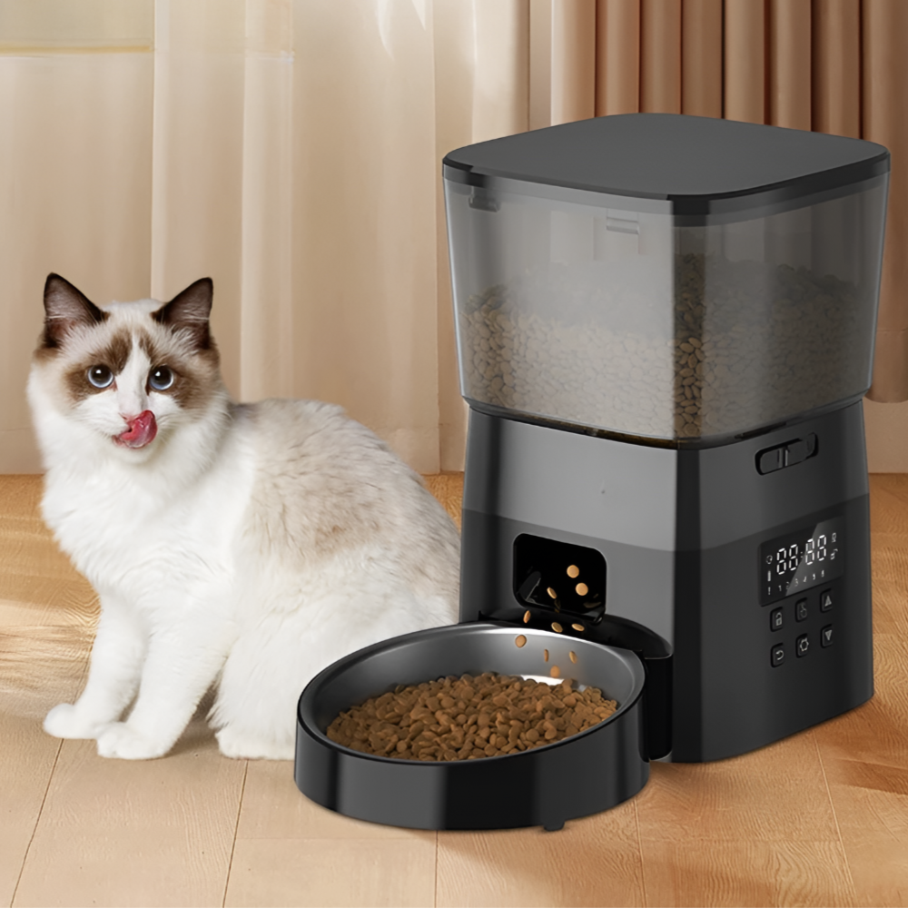 Smart Auto Pet Feeder  Hassle-Free Mealtim